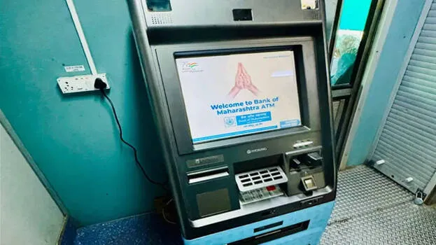 atm-on-train