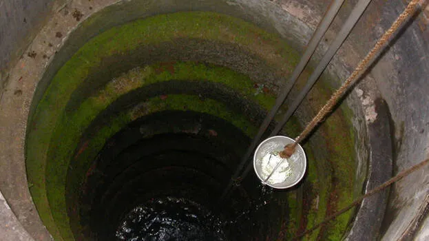 boy-fell-into-well