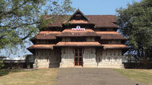 vadakumnathan-temple-kera