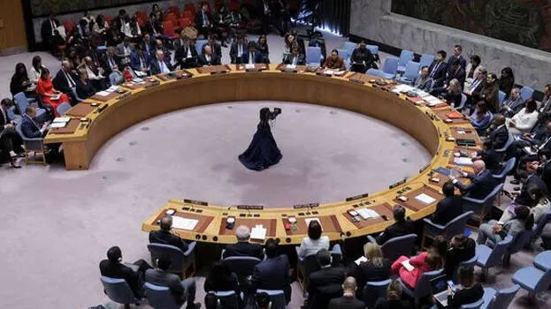 un