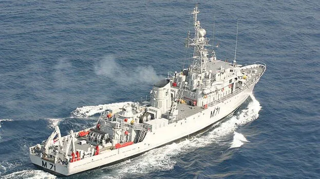 minesweeper-ship