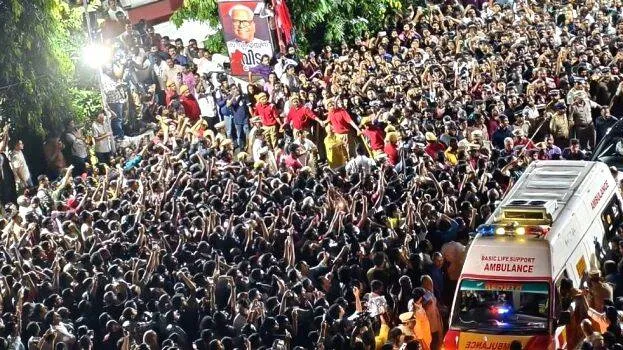 vs-achuthanandan