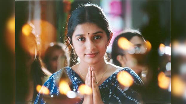 meera-jasmine- meera-jasmine-