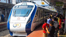 vande-bharat-train