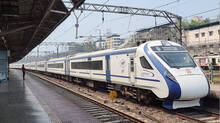 vande-bharat-train