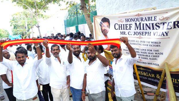 CHENNAI: Tamil Nadu politics is unveiling a new plot every hour, heightening the drama over political ambiguity in the state.