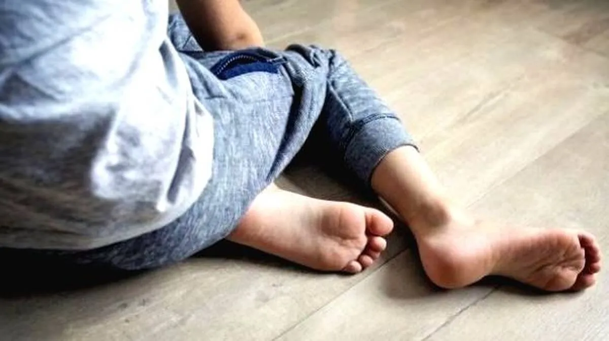 boy-assaulted-by-father