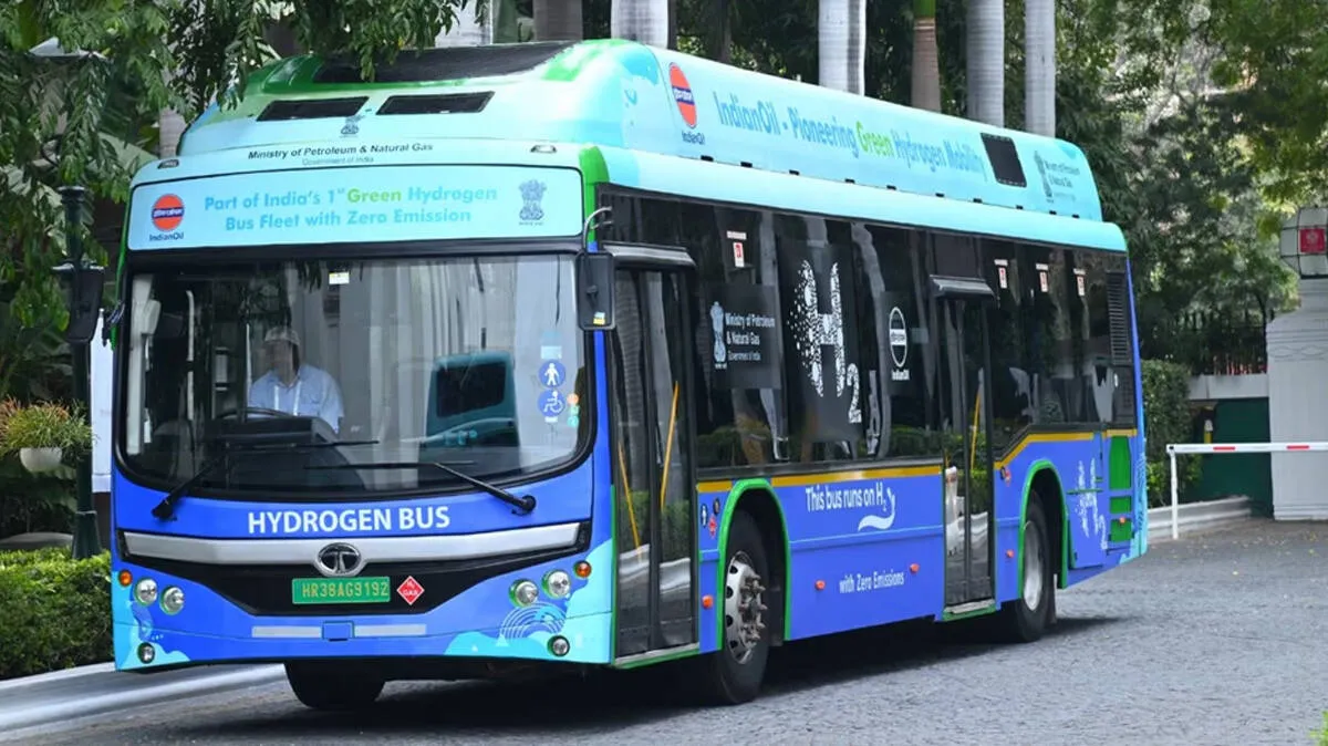 hydrogen-bus