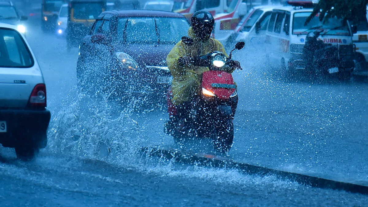 Kerala monsoon intensifies: IMD issues Orange and Yellow alerts across multiple districts