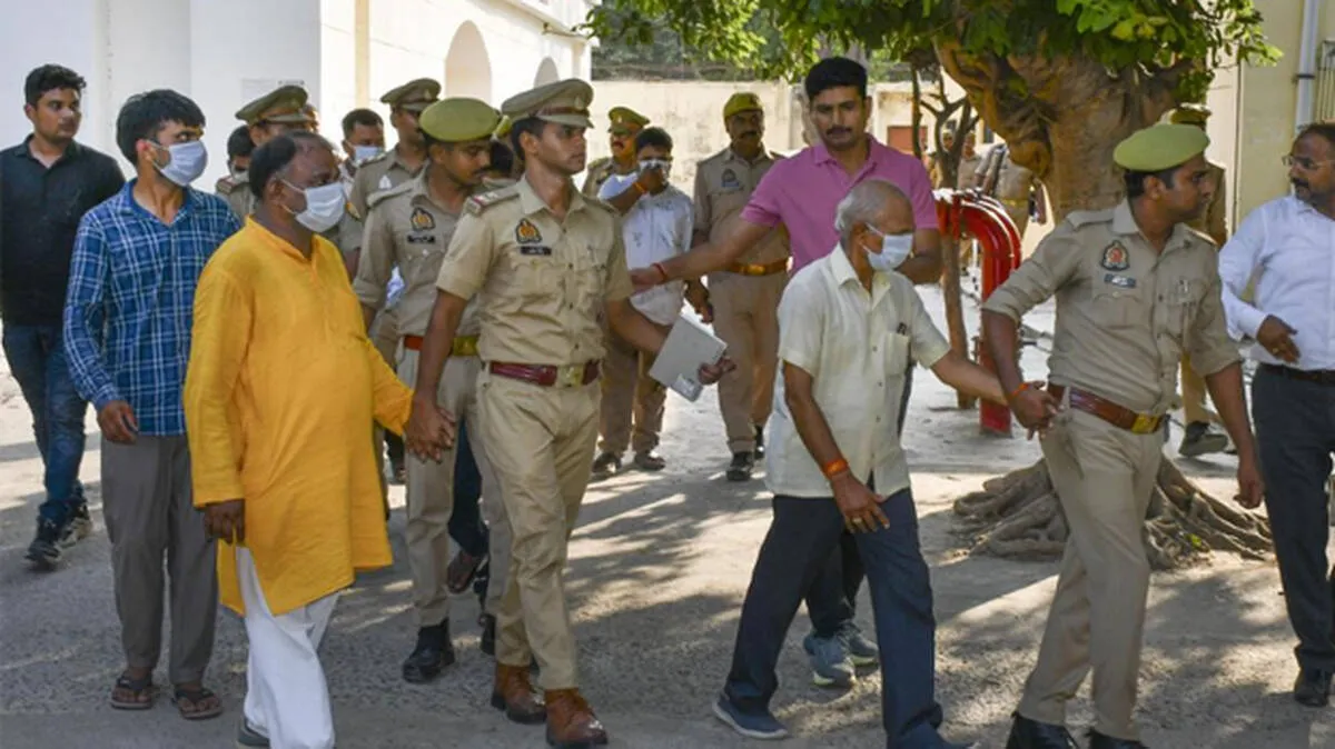 ayodhya-donation-scam