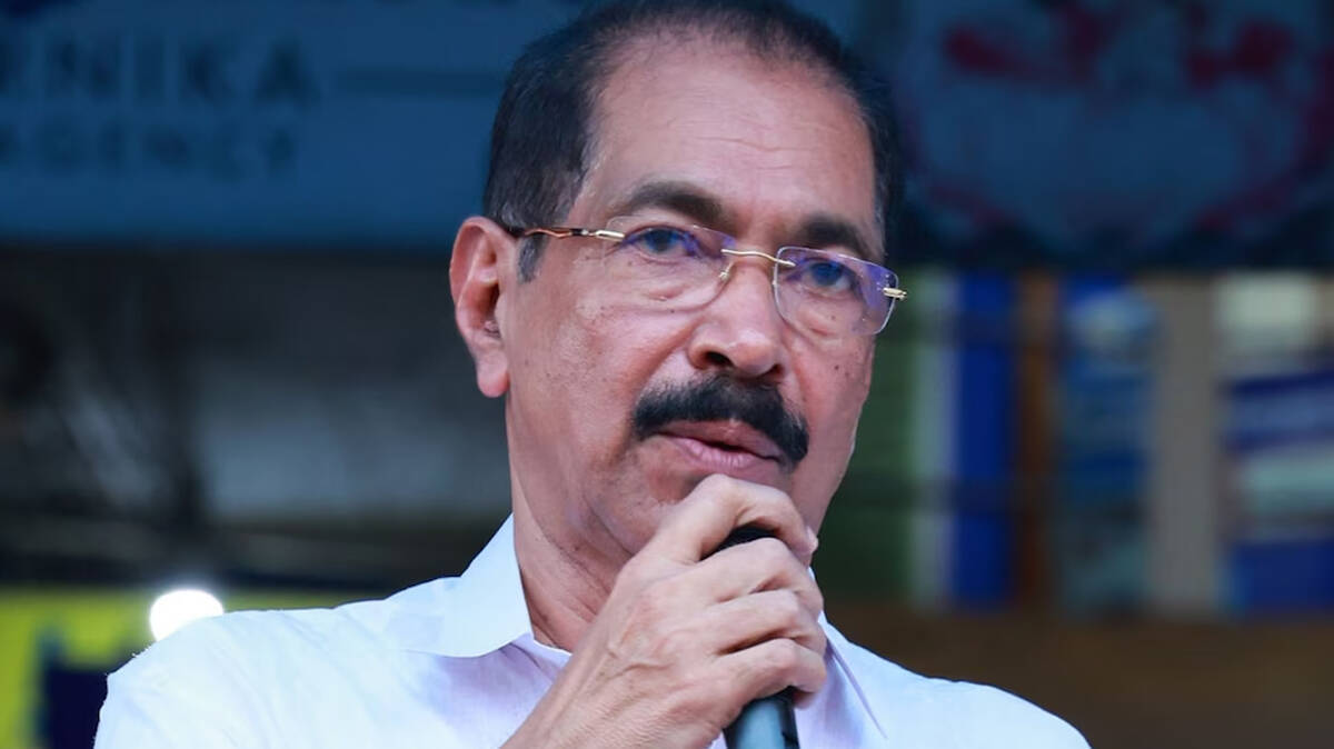 'KSEB officials know when to end speech'; Power goes out midway during electricity minister's speech in Kochi