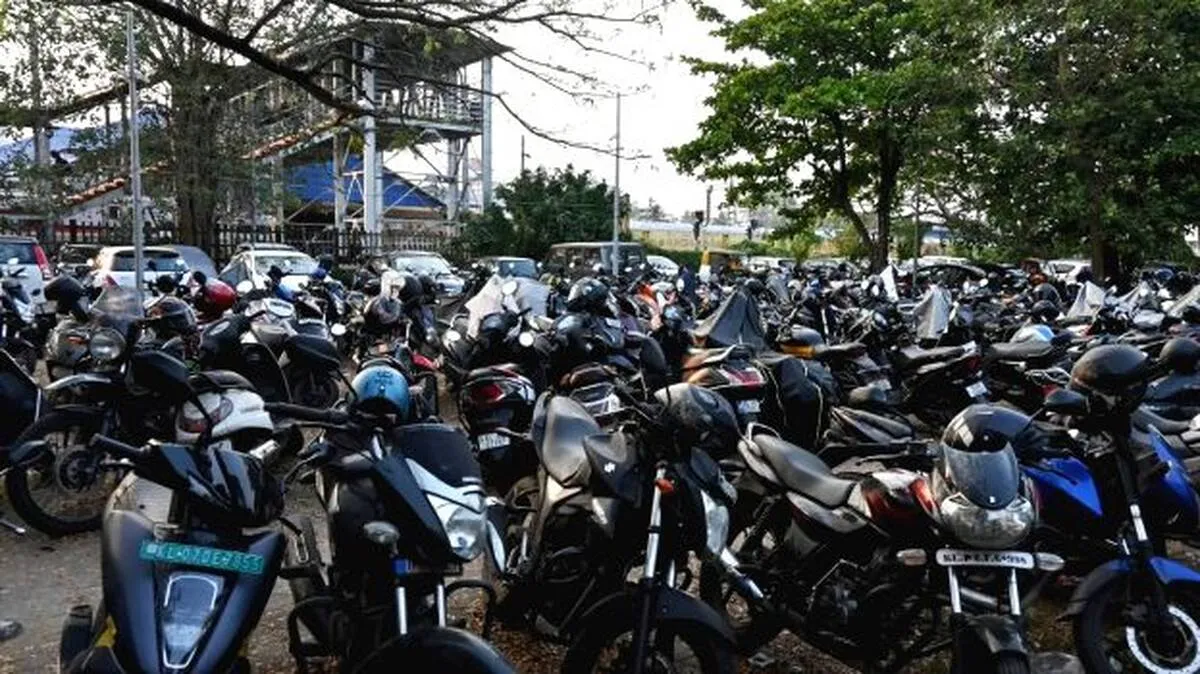 railway-parking
