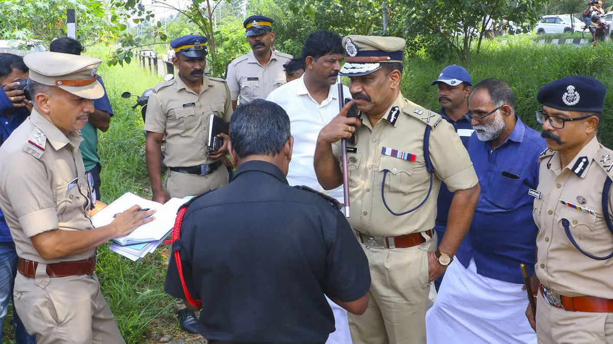 adgp-p-vijayan