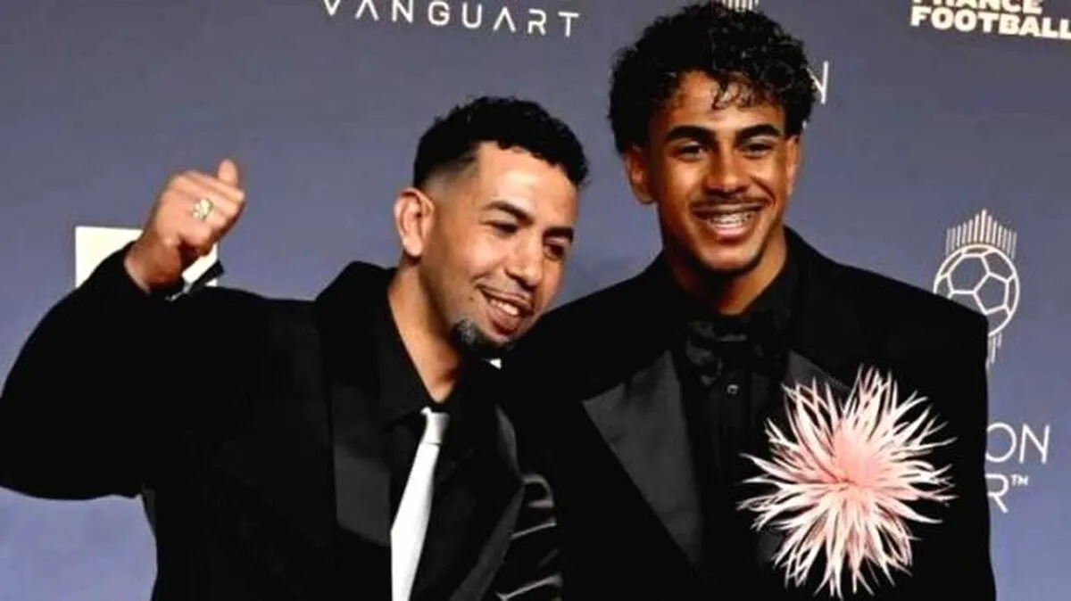 lamine-yamal-with-father-